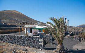 Casa La Geria (Adults Only)